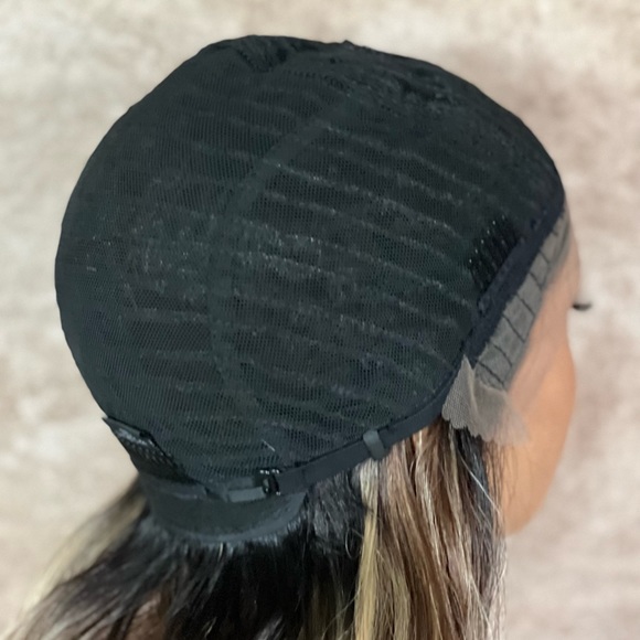 Ombre Highlights Brown Bodywave Lace Front Wig - Picture 6 of 7